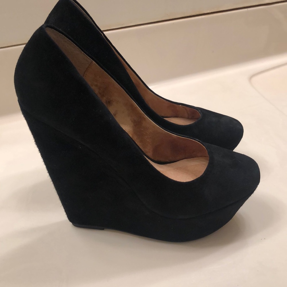 Aldo platforms - Picture 4 of 8